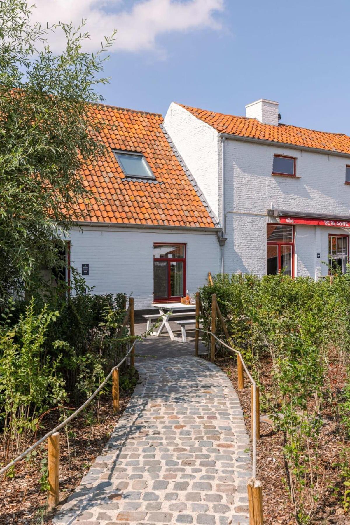 Huswell - Nadia - Family Room At Ranch "De Blauwe Zaal" Bruges Exterior foto